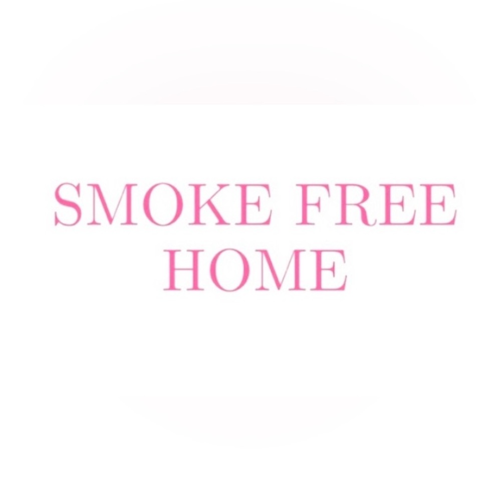 Smoke free & Pet free home 🏡
